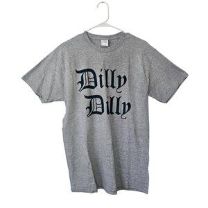 Dilly Dilly Fruit of the Loom Grey Short Sleeve T-Shirt Old English Font Medium